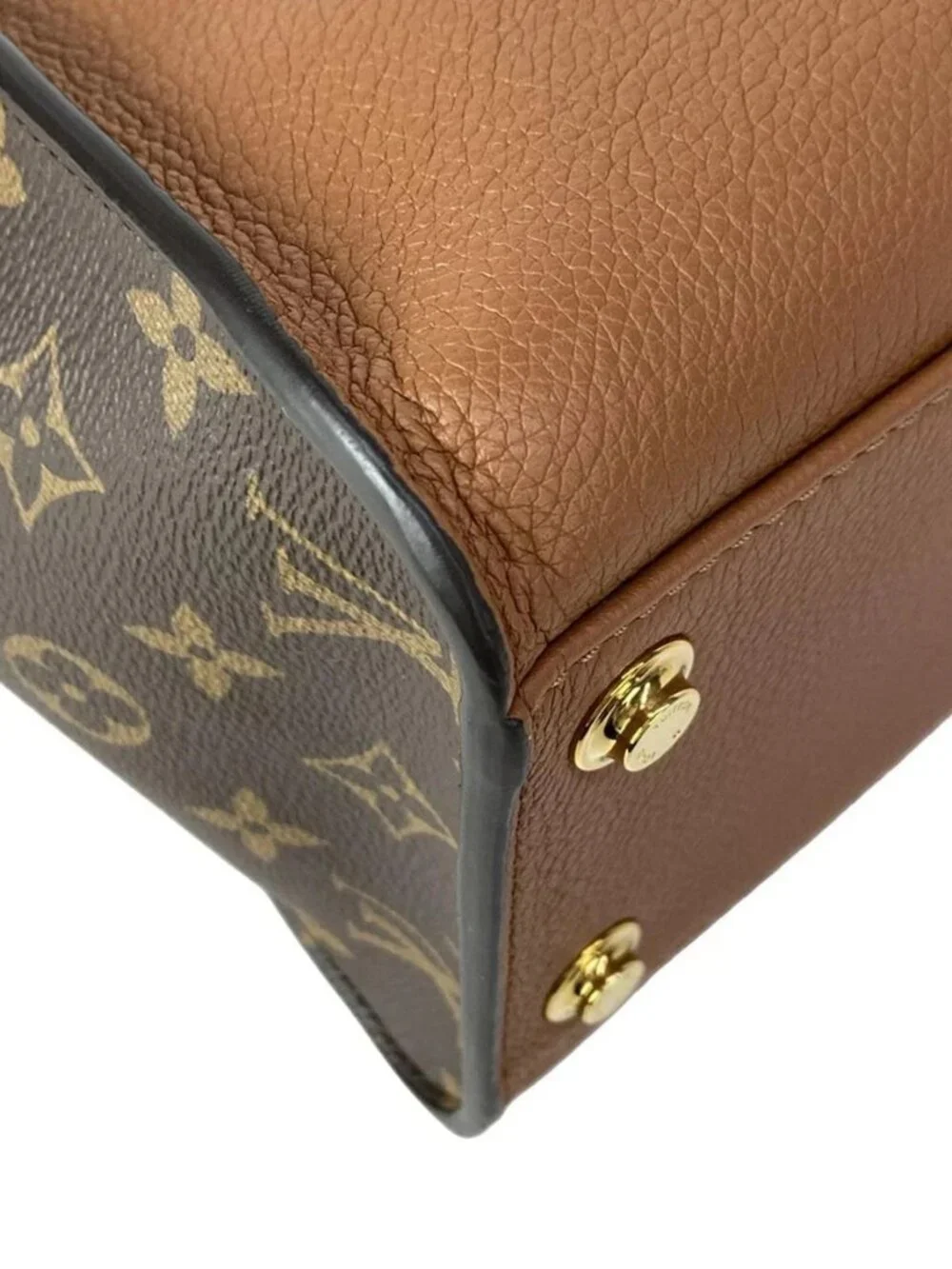 LOUIS VUITTON On My Side MM M59645 Chataigne Monogram RFID : confirmed Tote Bag - Picture 7 of 16